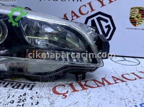 Subaru Outback Sağ Ön Far çıkma parça
