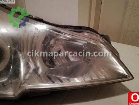 Subaru Outback Xenon Far çıkma parça