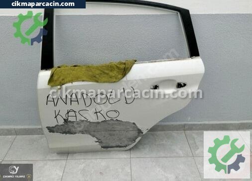 Subaru XV Sol Arka Kapı çıkma parça