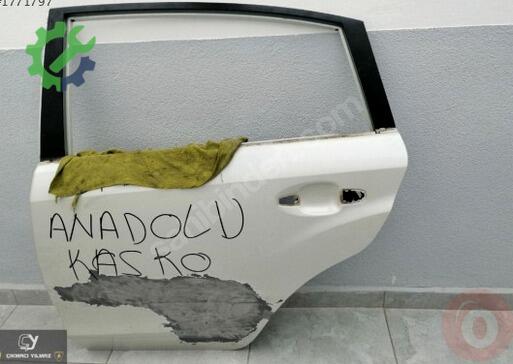 Subaru XV Sol Arka Kapı çıkma parça