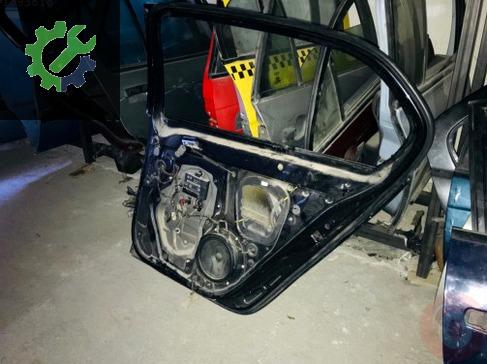 Skoda Superb Sağ Arka Kapı 2009-2015 çıkma parça