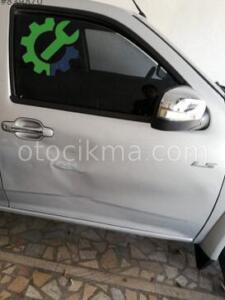 ısuzu dmax sağ ön kapı orjinal dolu kapı dmax