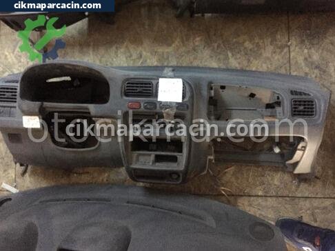 Suzuki Maruti Torpido çıkma parça