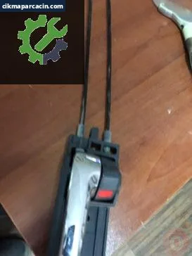 Suzuki Swift Sol Ön Kapı Kolu çıkma parça