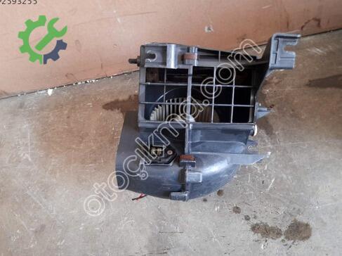 Suzuki Swift Kalorifer Kutusu çıkma parça