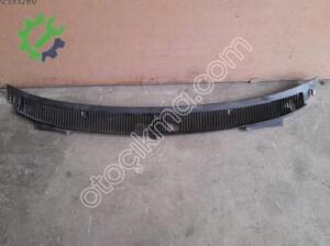 SUZUKİ SWİFT ÖN CAM IZGARASI TAKIM