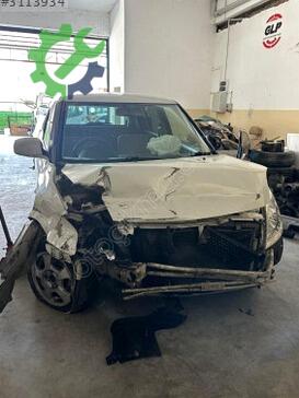 Suzuki Swift Ön Cam çıkma parça