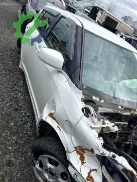 Suzuki Swift Sağ Ön Kapı çıkma parça