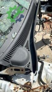 Suzuki sx4 cam önü ızgarası