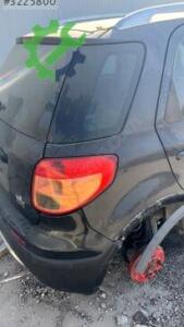 SUZUKİ SX4 KELEBEK CAMI