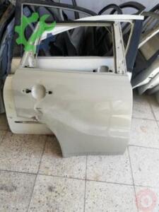 Suzuki vitara sağ arka kapı çıkma orjinal