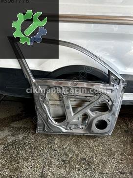 Suzuki Vitara Sol Ön Kapı çıkma parça