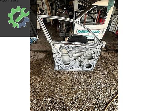 Suzuki Vitara Sol Ön Kapı çıkma parça