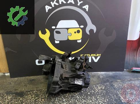 Suzuki Swift Şanzıman Komple G13BB çıkma parça
