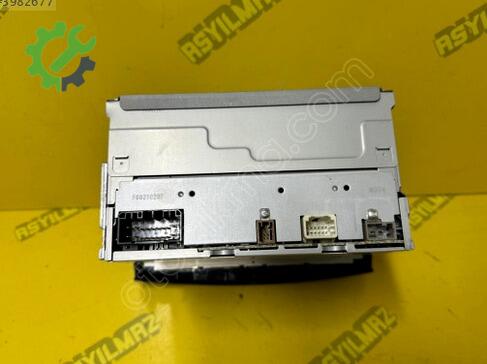 Suzuki Swift Teyp 39101-68LA0 çıkma parça
