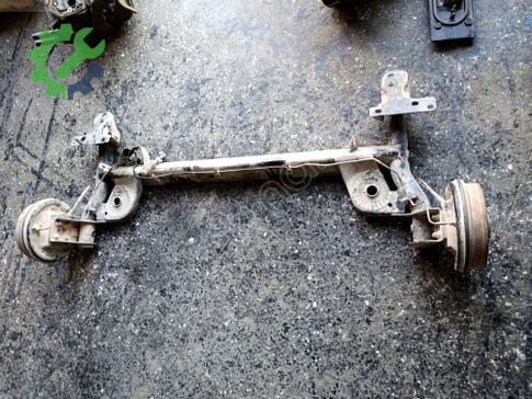 Renault Symbol Arka Dingil çıkma parça