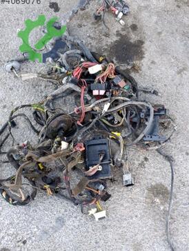 Renault Symbol Motor Tesisatı çıkma parça
