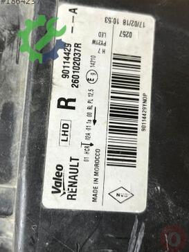 Renault Symbol Sağ Ön Far 260102037R çıkma parça