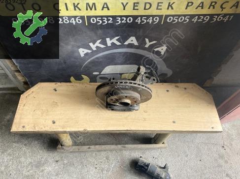 Renault Symbol Taşıyıcı/Aks Taşıyıcı çıkma parça