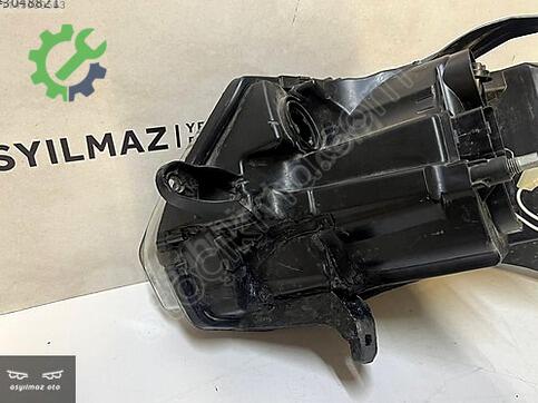 Renault Symbol Sağ Ön Far çıkma parça