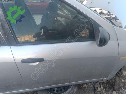 Renault Symbol Sağ Ön Kapı çıkma parça