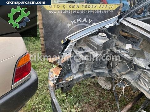 Renault Symbol Sağ Ön Taşıyıcı çıkma parça