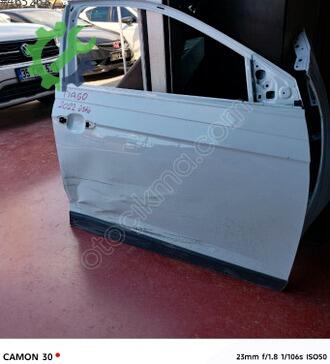 Volkswagen Taigo Sağ Ön Kapı çıkma parça