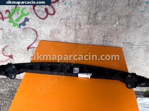 Volkswagen Golf Tampon Braketi çıkma parça