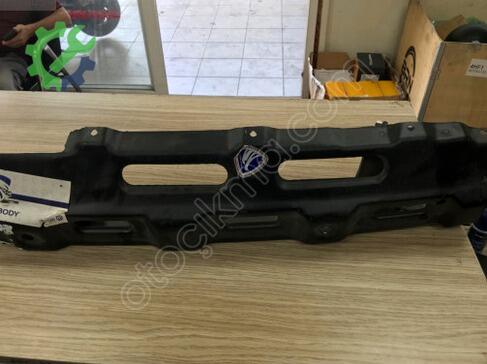 Hyundai H100 Arka Tampon Demiri 86670-43800 çıkma parça