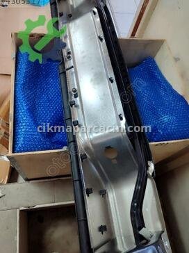 Nissan Navara Arka Tampon 85610-JR00A çıkma parça
