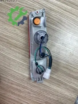 Mitsubishi L200 Sinyal MR109134 çıkma parça