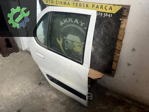 Tata Indica Sağ Arka Kapı çıkma parça