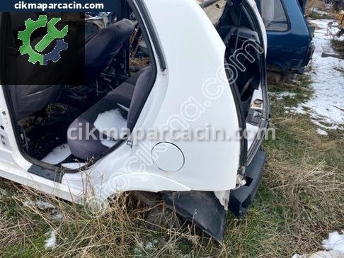 Tata Indica Sol Arka Çamurluk çıkma parça