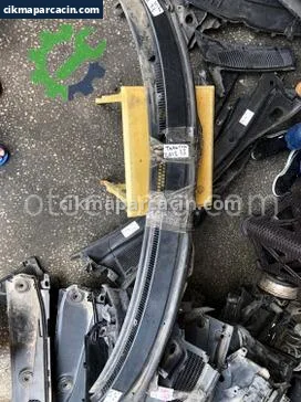 Tata Vista Ön Cam Izgarası çıkma parça