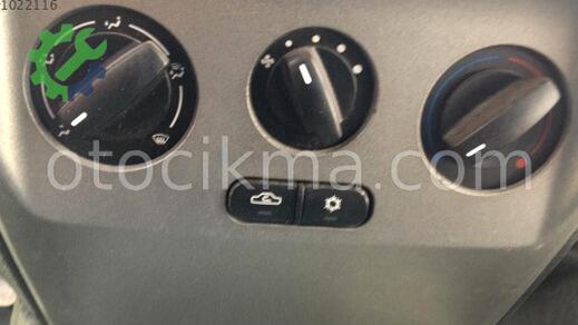Tata Vista Klima Kontrol Paneli çıkma parça