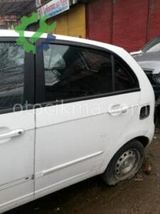 Tata Vista Sol Arka Sağ Kapı Beyaz hatasız orjinal çıkma