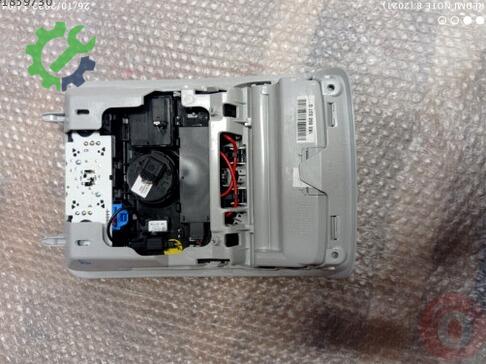 Volkswagen Golf Tavan Lambası 1K0868837G çıkma parça