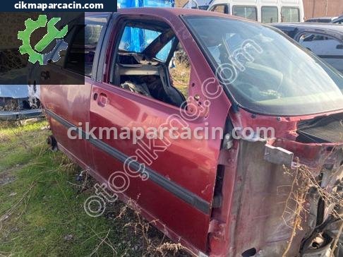 Fiat Tempra Sağ Ön Kapı çıkma parça