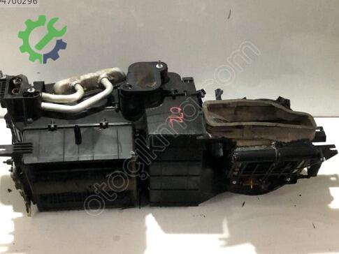 Temsa Maxus Kalorifer Kutusu çıkma parça