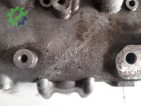 Mitsubishi Maxus Külbütör Kapağı çıkma parça