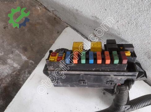 Mitsubishi Maxus Elektrik Tesisatı çıkma parça