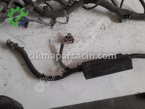 Mitsubishi Maxus Elektrik Tesisatı çıkma parça