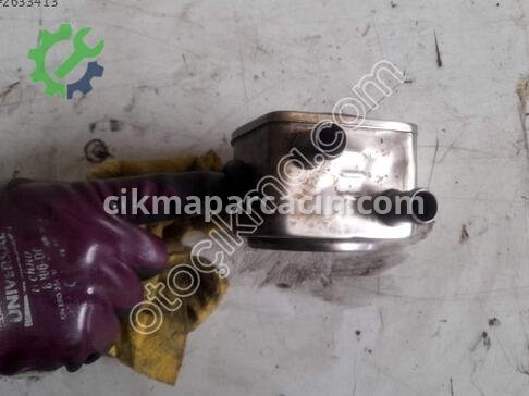 Mitsubishi Maxus Yağ Soğutucu çıkma parça