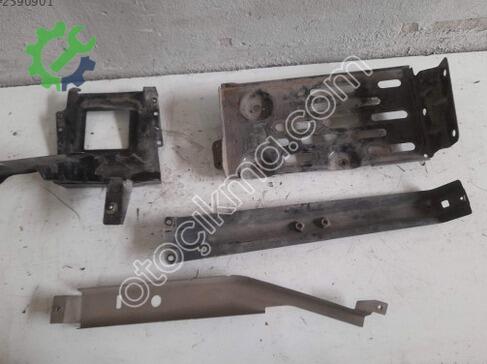 Mitsubishi Maxus Isı Kalkanı çıkma parça