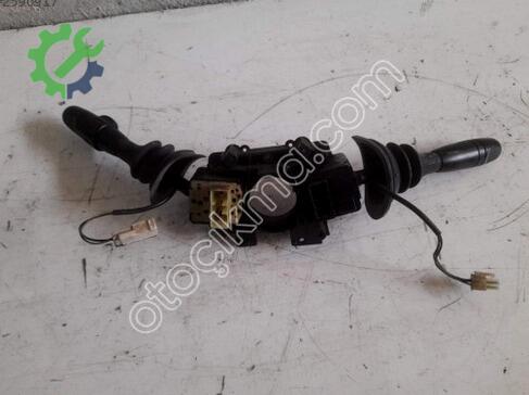Mitsubishi Maxus Sinyal çıkma parça