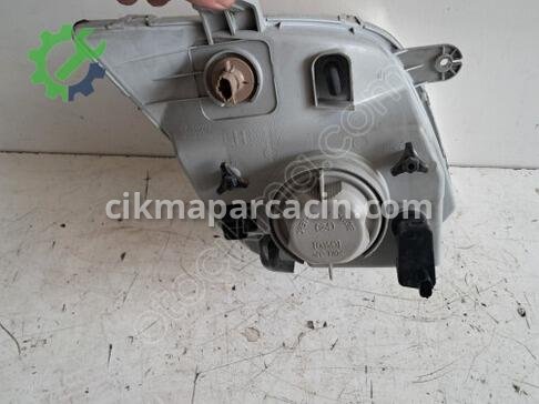 Mitsubishi Maxus Sol Ön Far çıkma parça