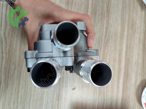 Hyundai Accent Termostat 25600-26870 çıkma parça