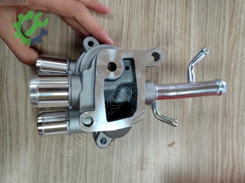 Hyundai Accent Termostat 25600-26870 çıkma parça