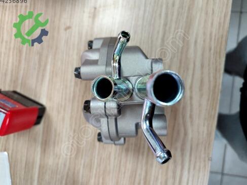 Hyundai Accent Termostat 25600-26870 çıkma parça