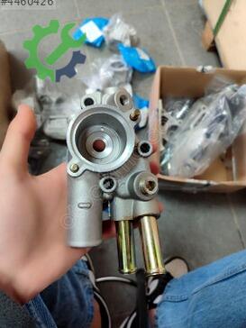 Toyota Corolla Termostat 16323-15060 çıkma parça